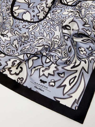 Max Mara Weekend ONESTO Light Grey Printed silk scarf