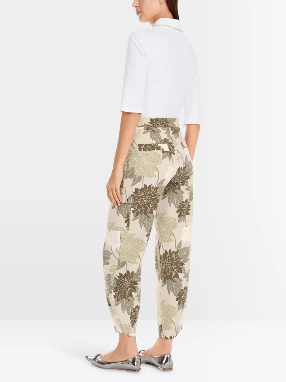 Marc Cain Sage Pearl RENTON cargo pants in floral design