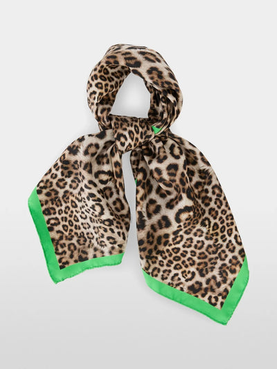 Marc Cain Silk scarf with leopard print and green